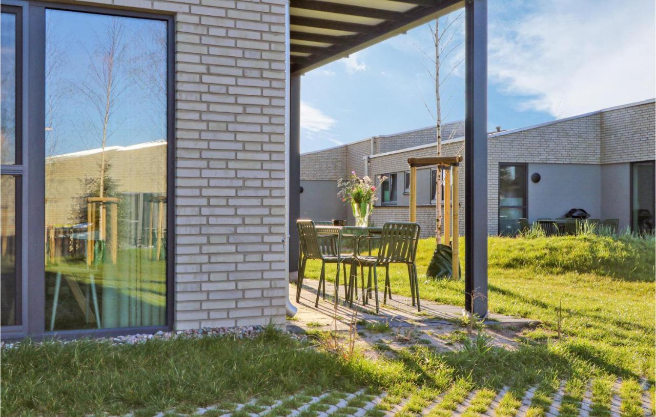 Amazing apartment in Lembruch-Dmmer See with 2 Bedrooms&WiFi Buitenkant foto